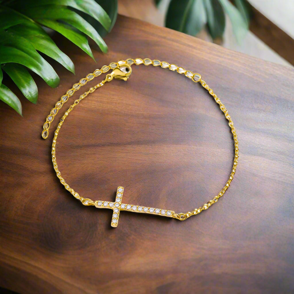 Elegant Cross Pendant Necklace – Gold & Silver with Sparkling Stones